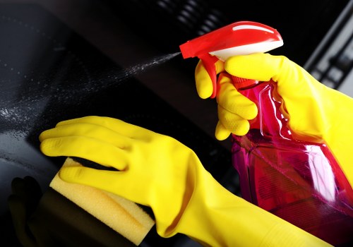 Seasonal deep cleaning in Hollandpark for residential spaces